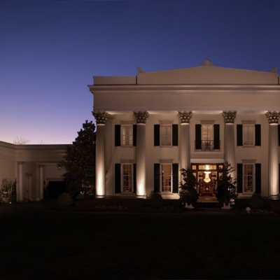 White clubhouse building in Nashville TN Photo