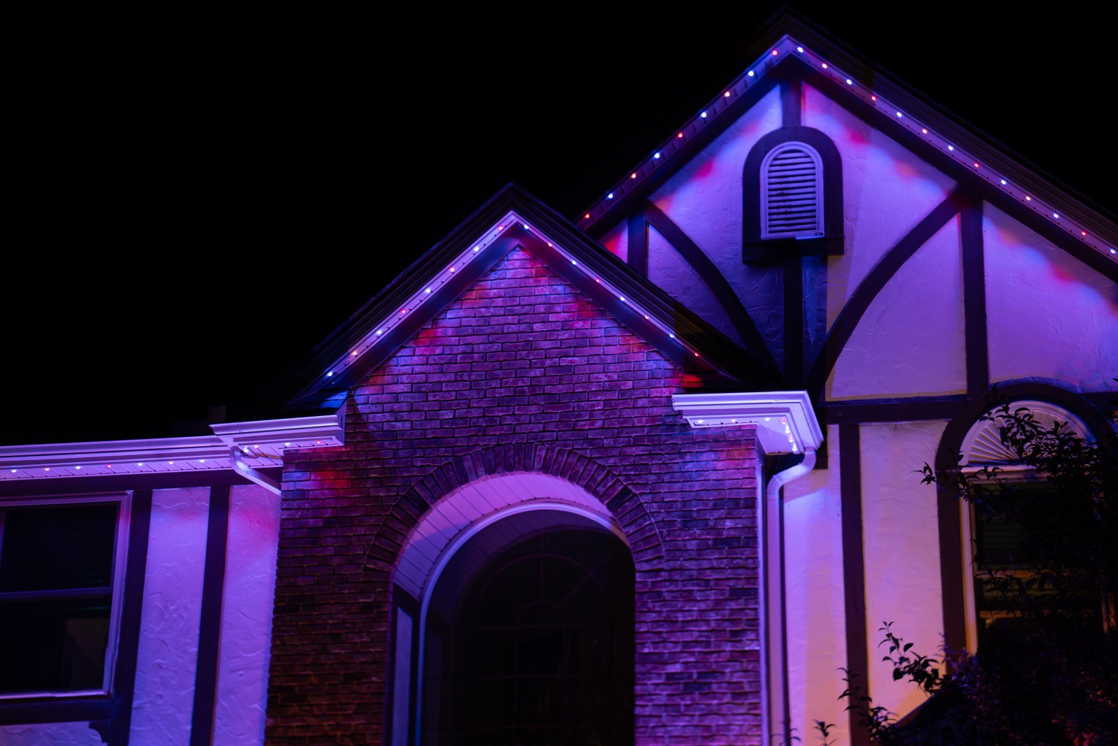 permanent roofline lighting Medina, OH