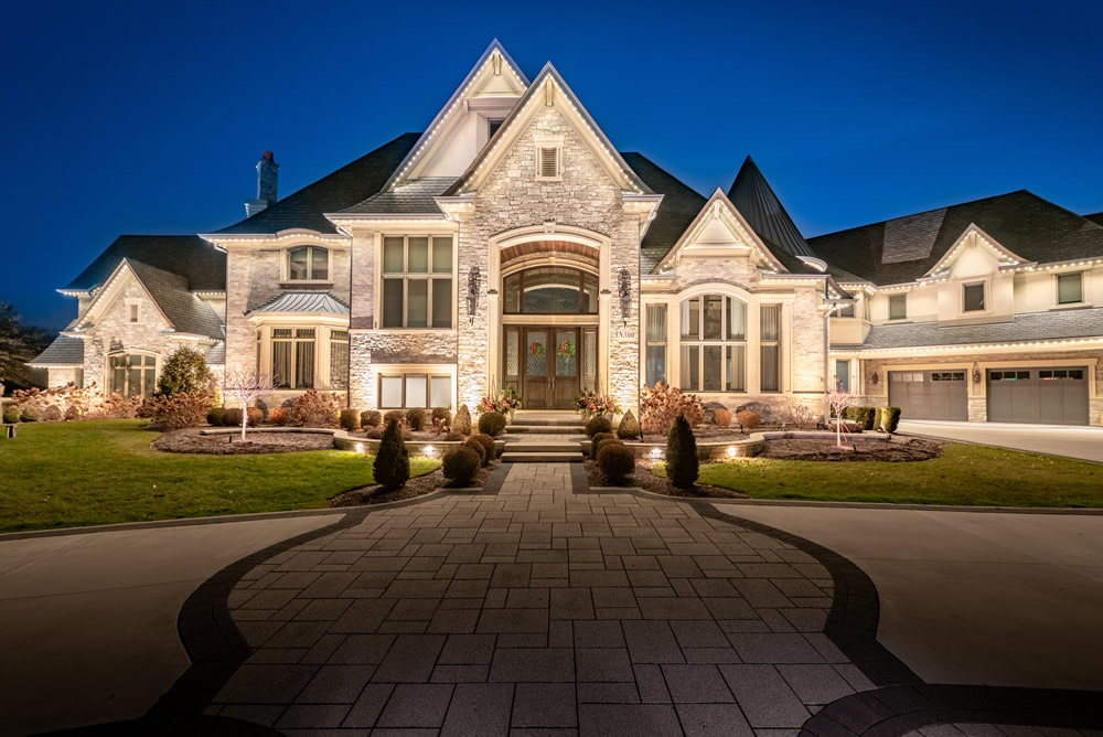 exterior soffit lighting for large homes