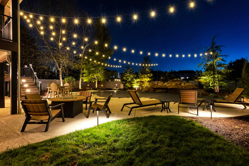 string lights, best patio lighting