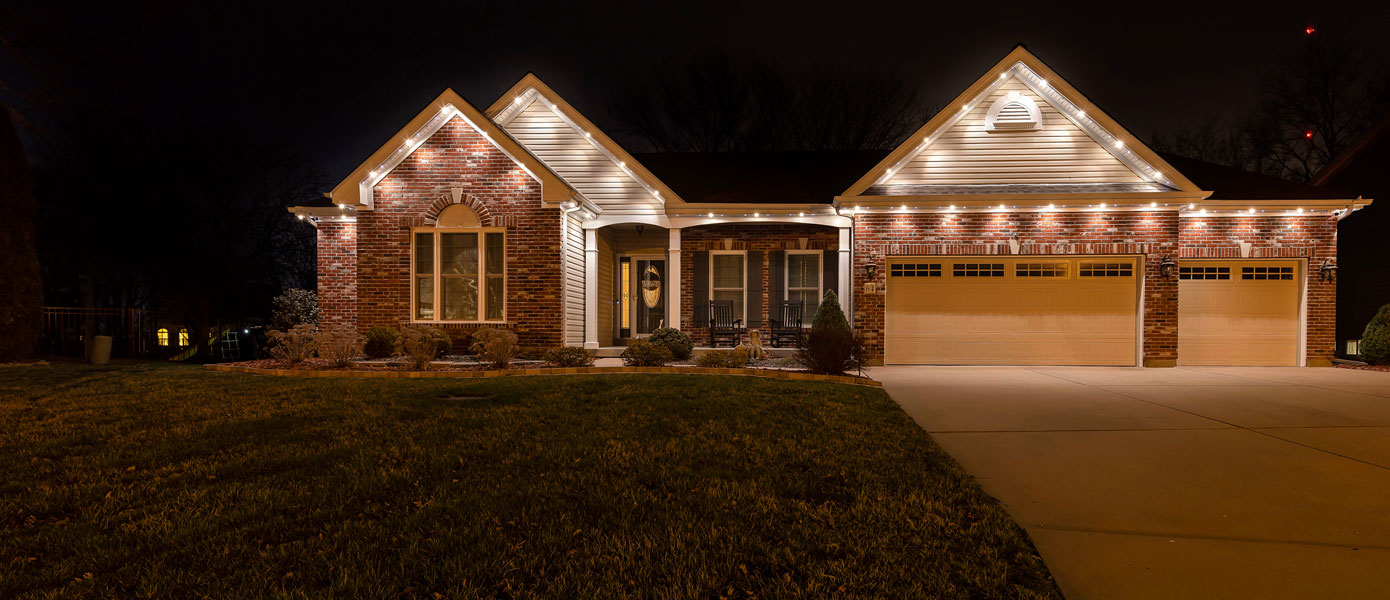 permanent roofline lighting installation in Jacksonville FL