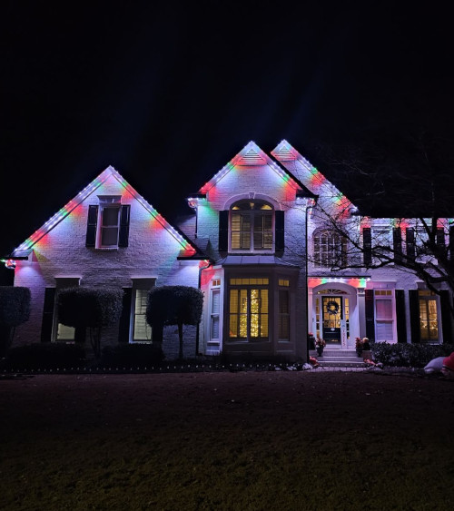 Holiday lighting on house