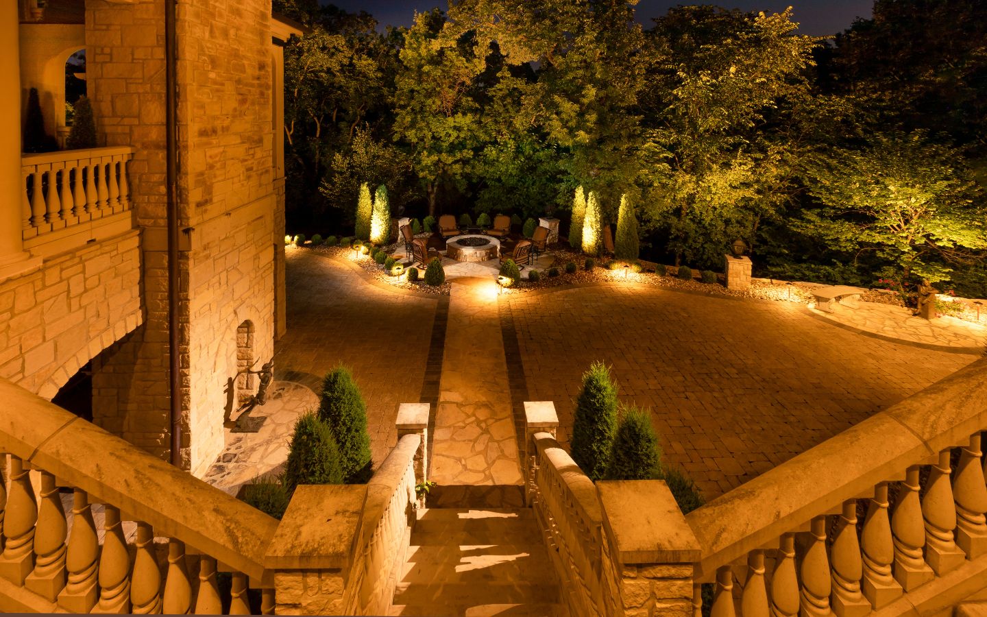 stone pathway lighting