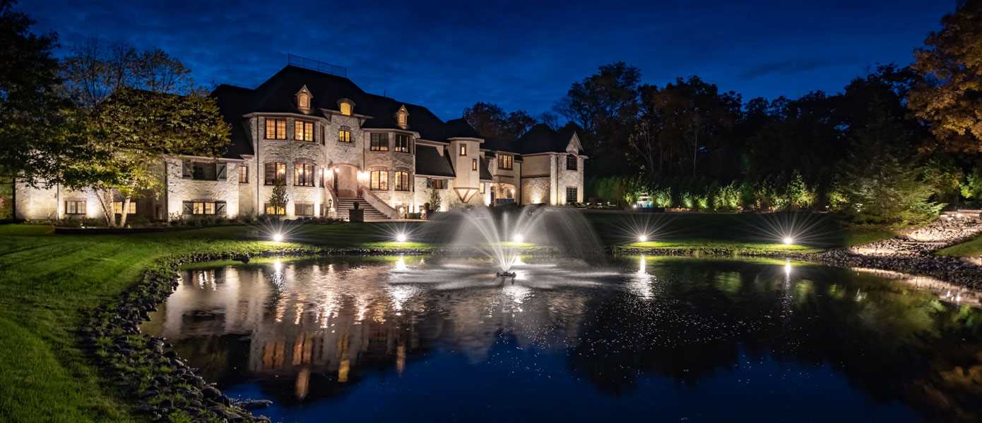 curb appeal lighting in Dyer, Indiana