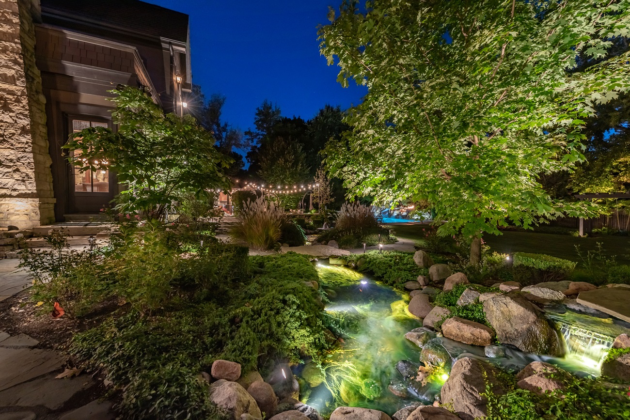 outdoor pond with lighting 