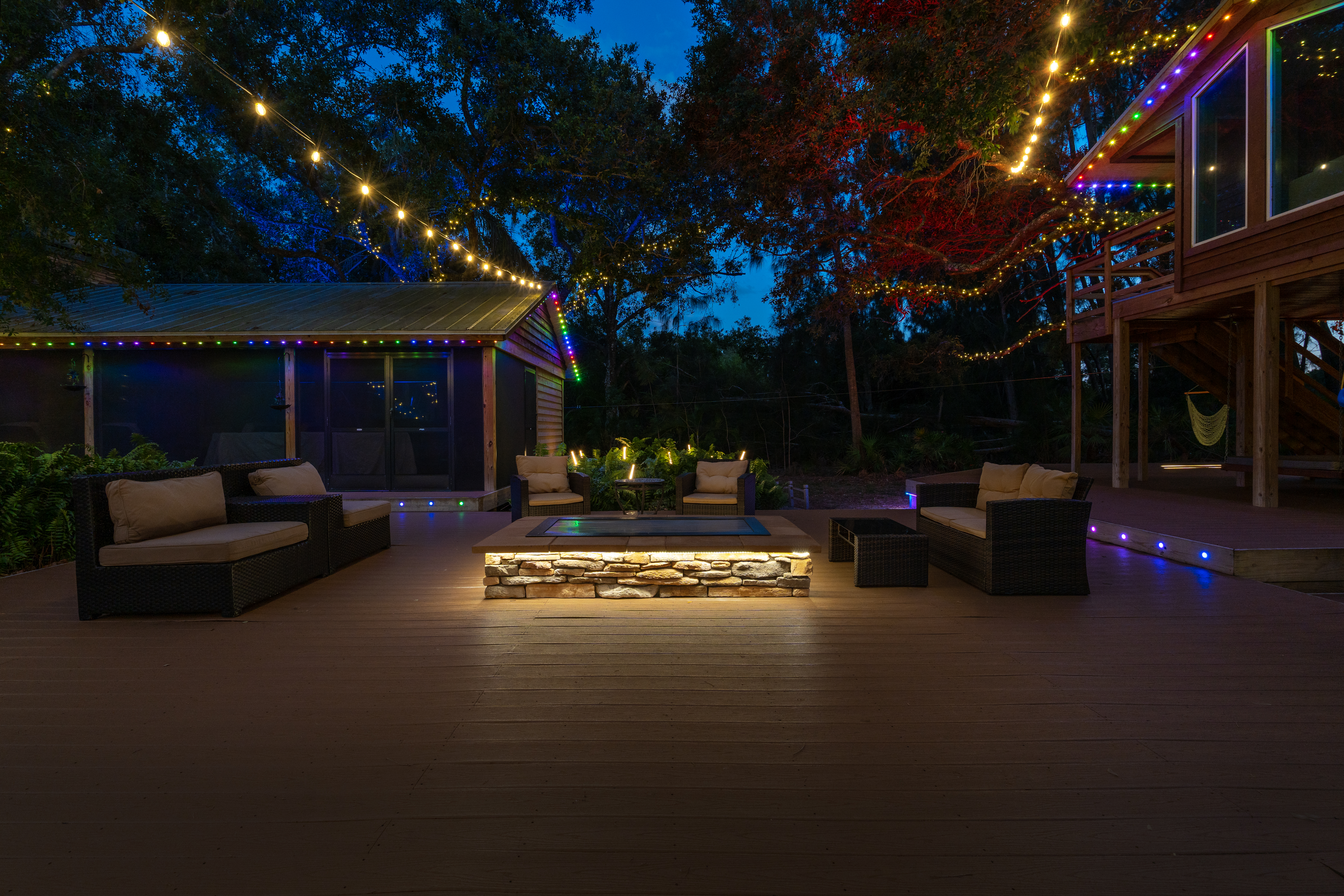 deck string lights